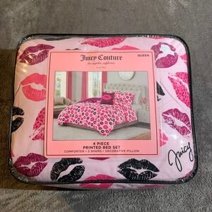 Juicy Couture Queen 4 Piece Bed Set Pink Black Lips Print Comforter Shams Pillow